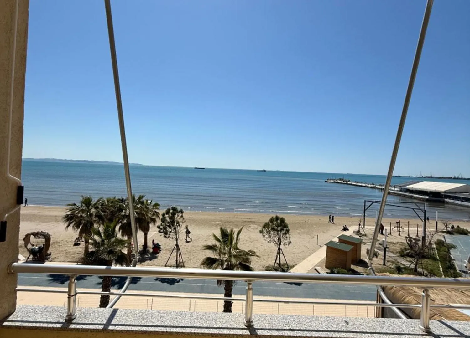 Gusti Seaview Apartments Durrës